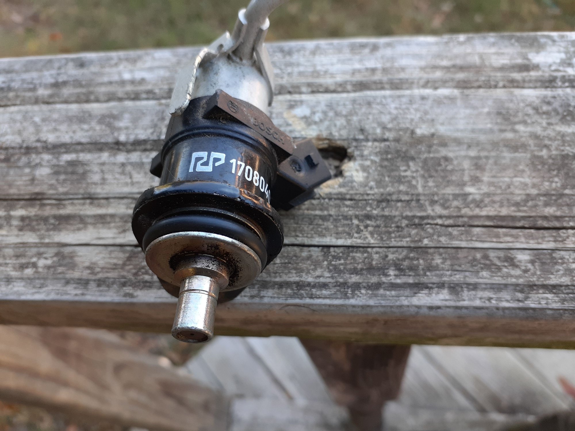 FS (For Sale) 198688 cold start injector and tubing GM 17080402 CorvetteForum Chevrolet