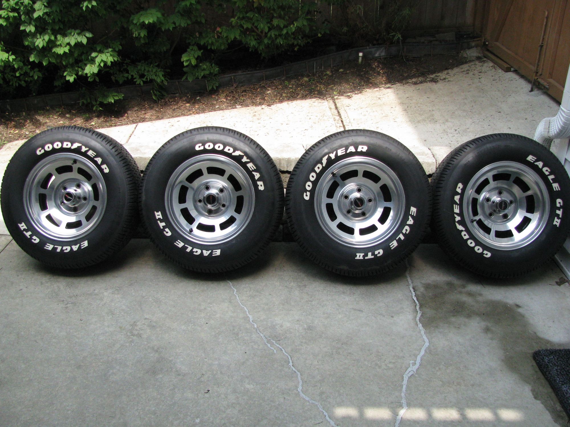 FS (For Sale) 19801982 Corvette Aluminum Wheels with Goodyear Tires CorvetteForum Chevrolet