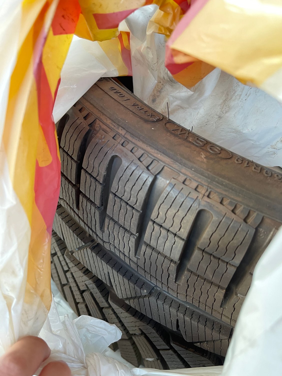 FS (For Sale) C7 winter tire GS ZO6 SIZE CA TORONTO CorvetteForum