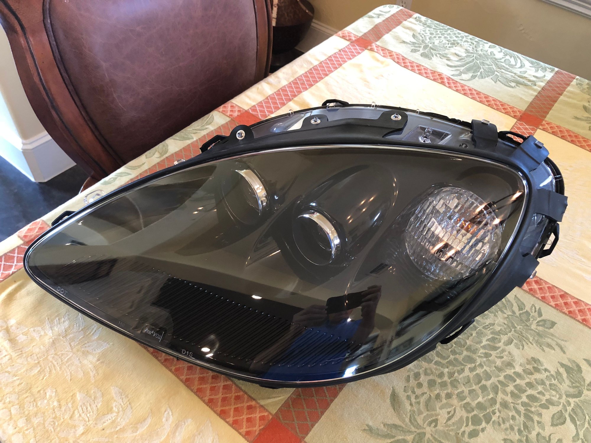 FS (For Sale) OEM Black C6 Headlights with new lenses and gaskets