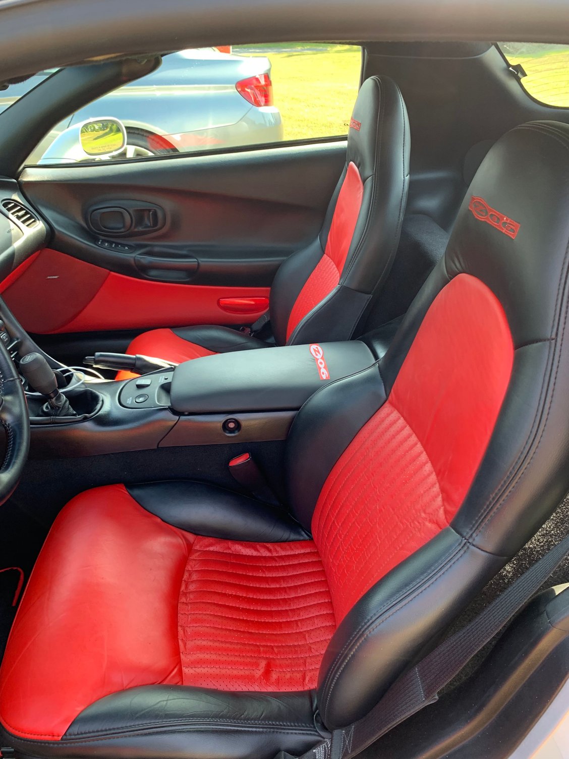 FS (For Sale) MOD Red Seats 10,000 miles CorvetteForum Chevrolet Corvette Forum Discussion
