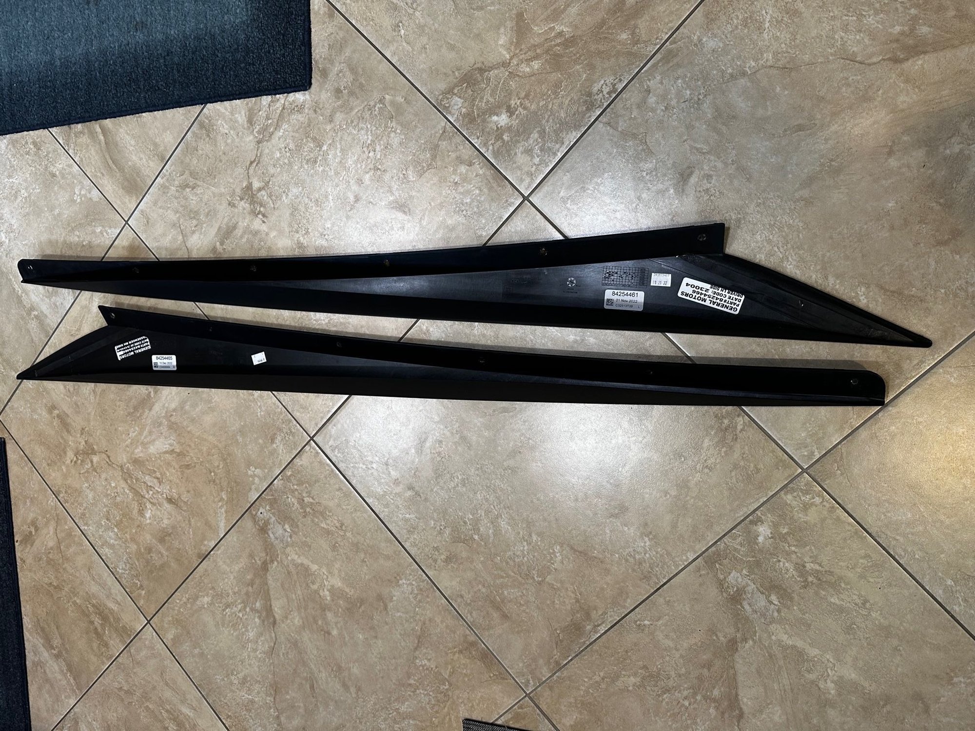 FS (For Sale) GM Factory Composite Rocker Extensions - CorvetteForum ...