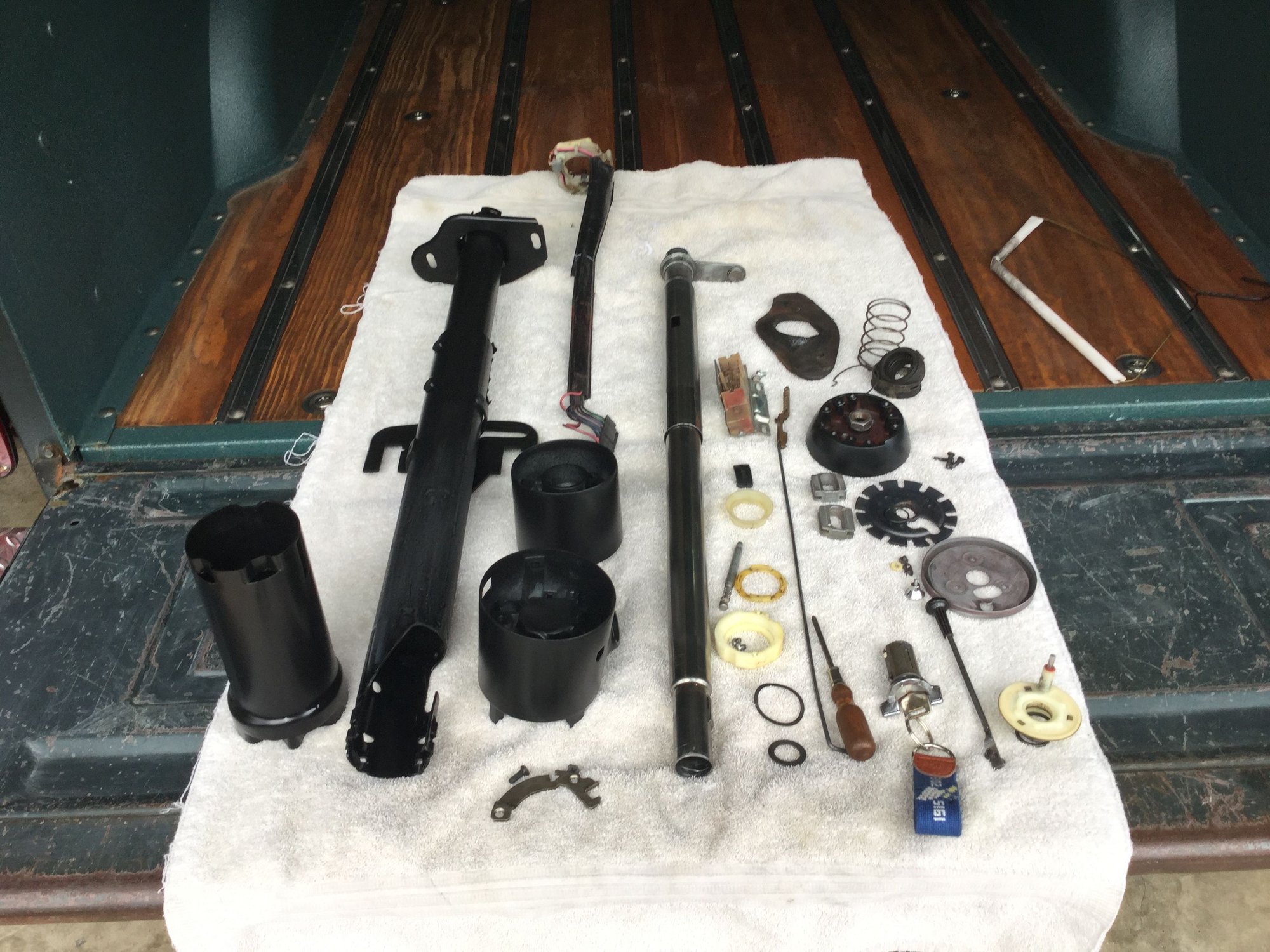 FS (For Sale) 69 Standard steering column, restored CorvetteForum