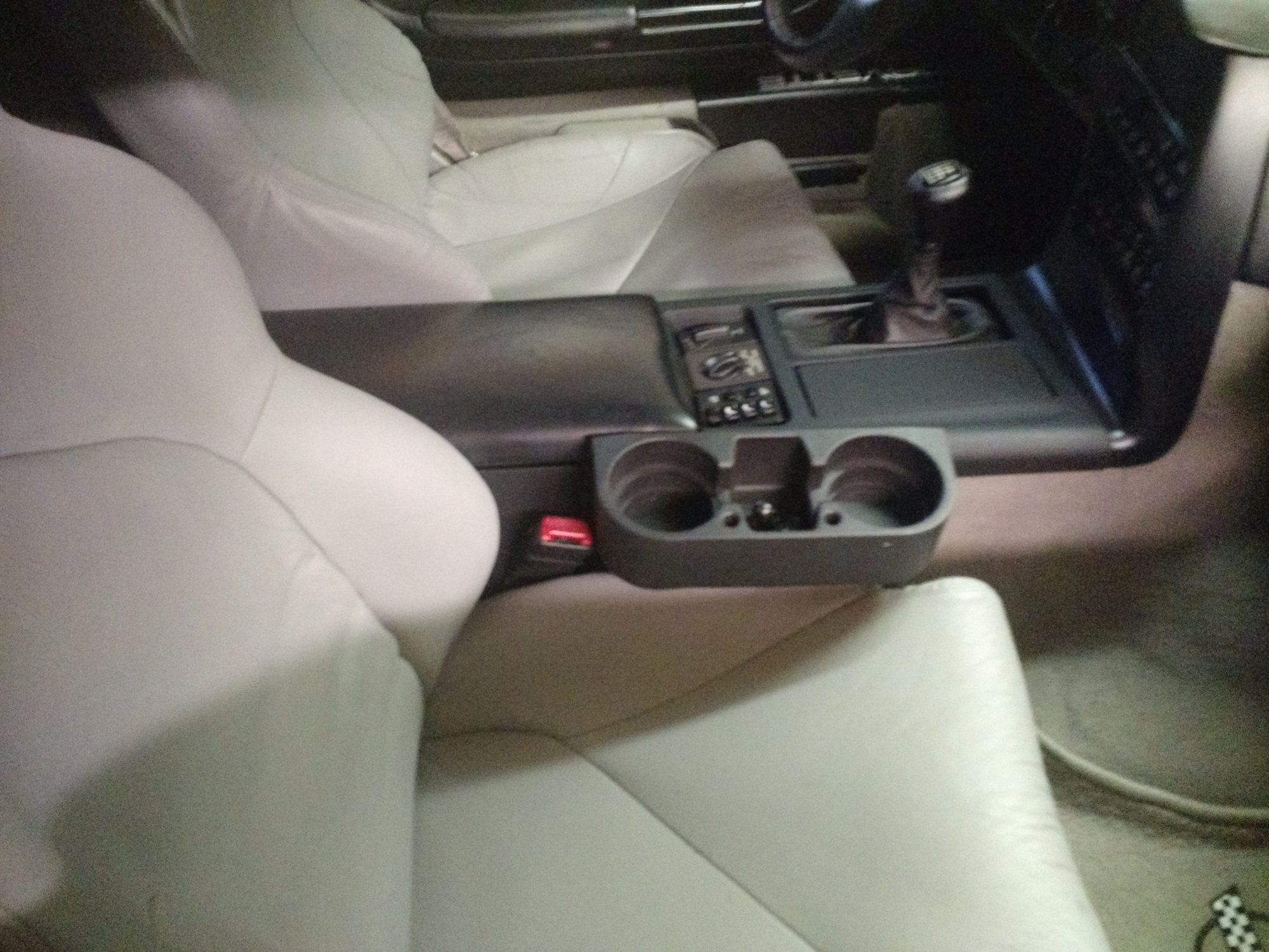 Any cup holder ideas? - Page 2 - CorvetteForum - Chevrolet Corvette