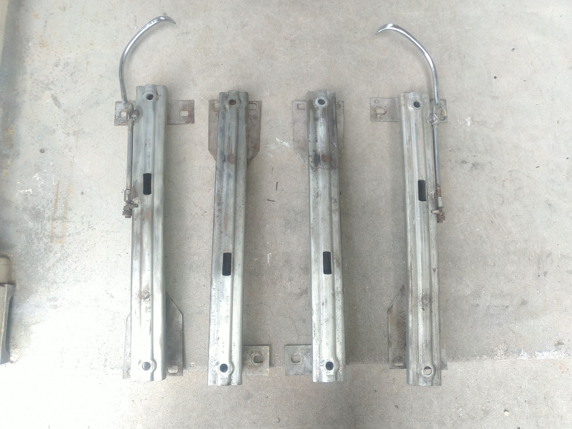 FS (For Sale) C1 Seat Frames & Tracks - CorvetteForum - Chevrolet