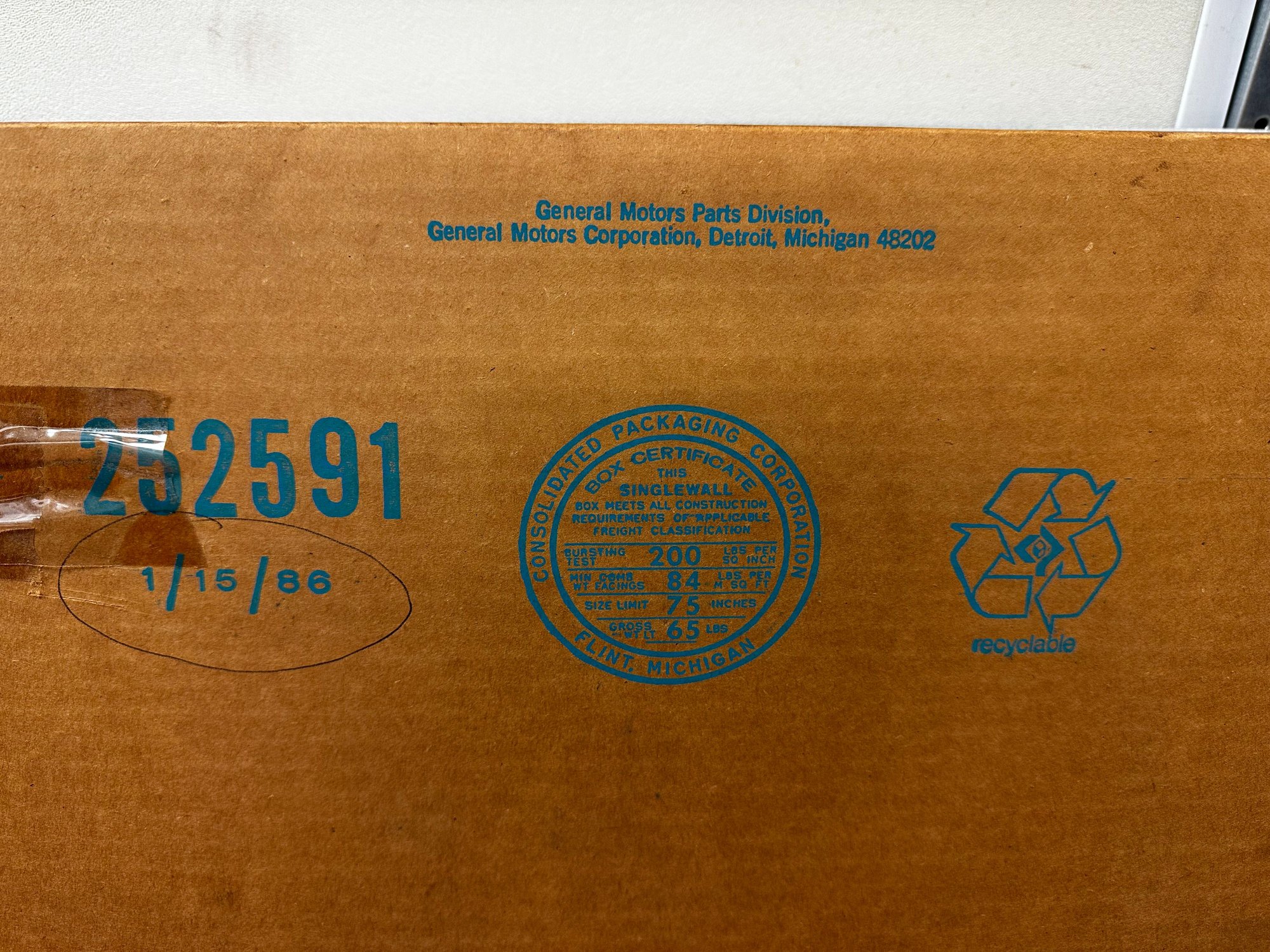Back side of box with date code 1/15/86, assume this is the date the boxes were made. Should be close to the date that the trim rings were made. 