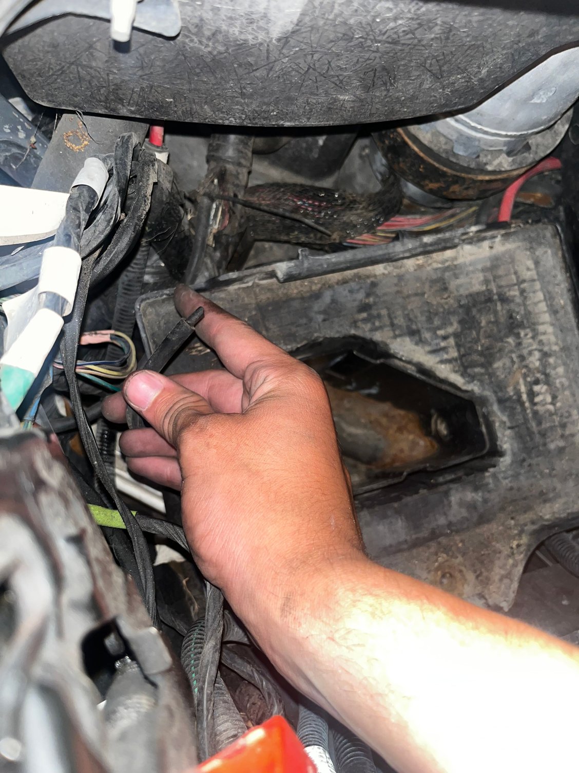 image of the broken vacuum line 