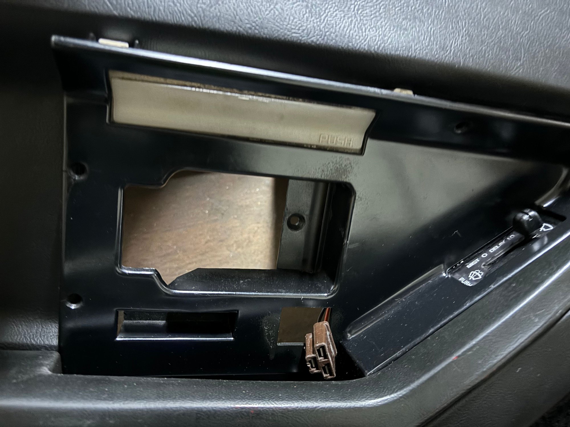 C4 1984-1996 Corvette Door Locks - CA main image 0