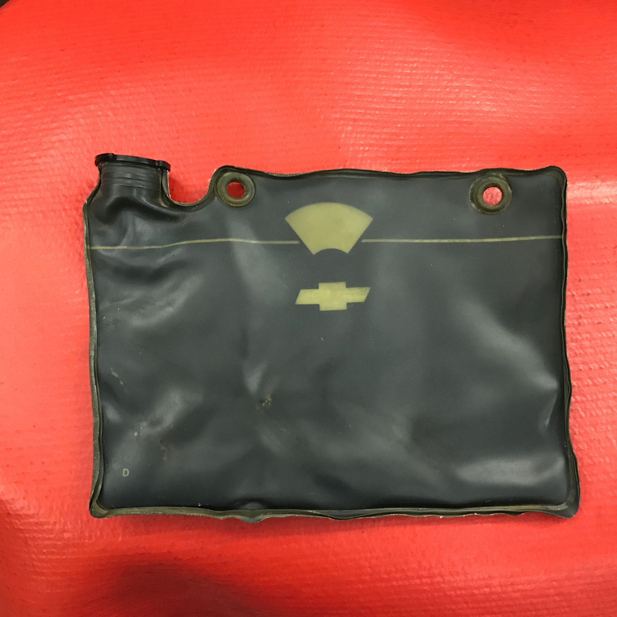 FS (For Sale) 68 Windshield Washer Bag for AC Original CorvetteForum