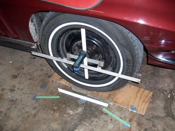 Camber gauge added to toe bar
