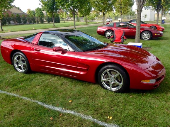 2004 Magnetic Red II Coupe