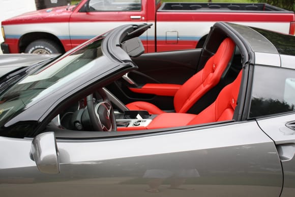 Had2Hav2's  2015 SG A8/Red interior