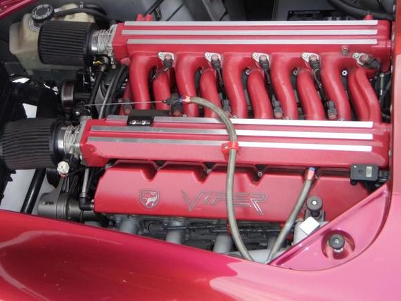 10 cylinder Viper engine 500 HP 500 lbs torque 
2,600 lb car
BAD FAST