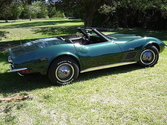 1970 Corvette LS-5 convertible. Originally Donnybrook Green with green Comfortweave interior. Three tops-matching hardtop, black vinyl hardtop, black soft top. Tilt/tele, automatic, power steering, power brakes, factory AC, PO2s, one of 475 convertibles ordered with optional shoulder harnesses.

If anyone has questions regarding the 1970 Corvette Registry please contact me. I am one of the contacts for that Web site.

Scott Sims
