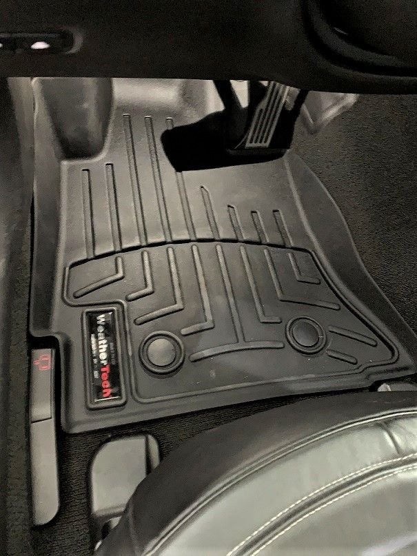 WeatherTech mat questions (gray interior & smell) CorvetteForum