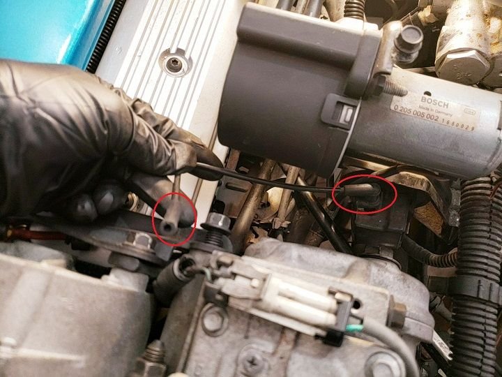Disconnected vacuum line? CorvetteForum Chevrolet Corvette Forum