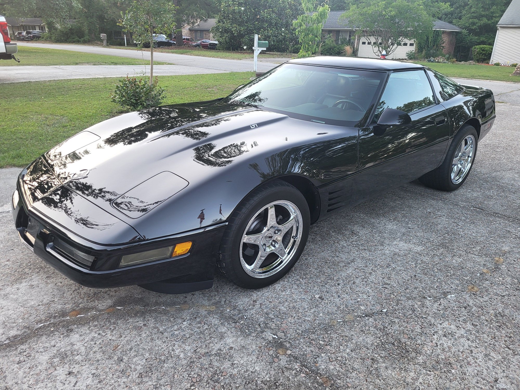 Driver side view of 1993 coupe