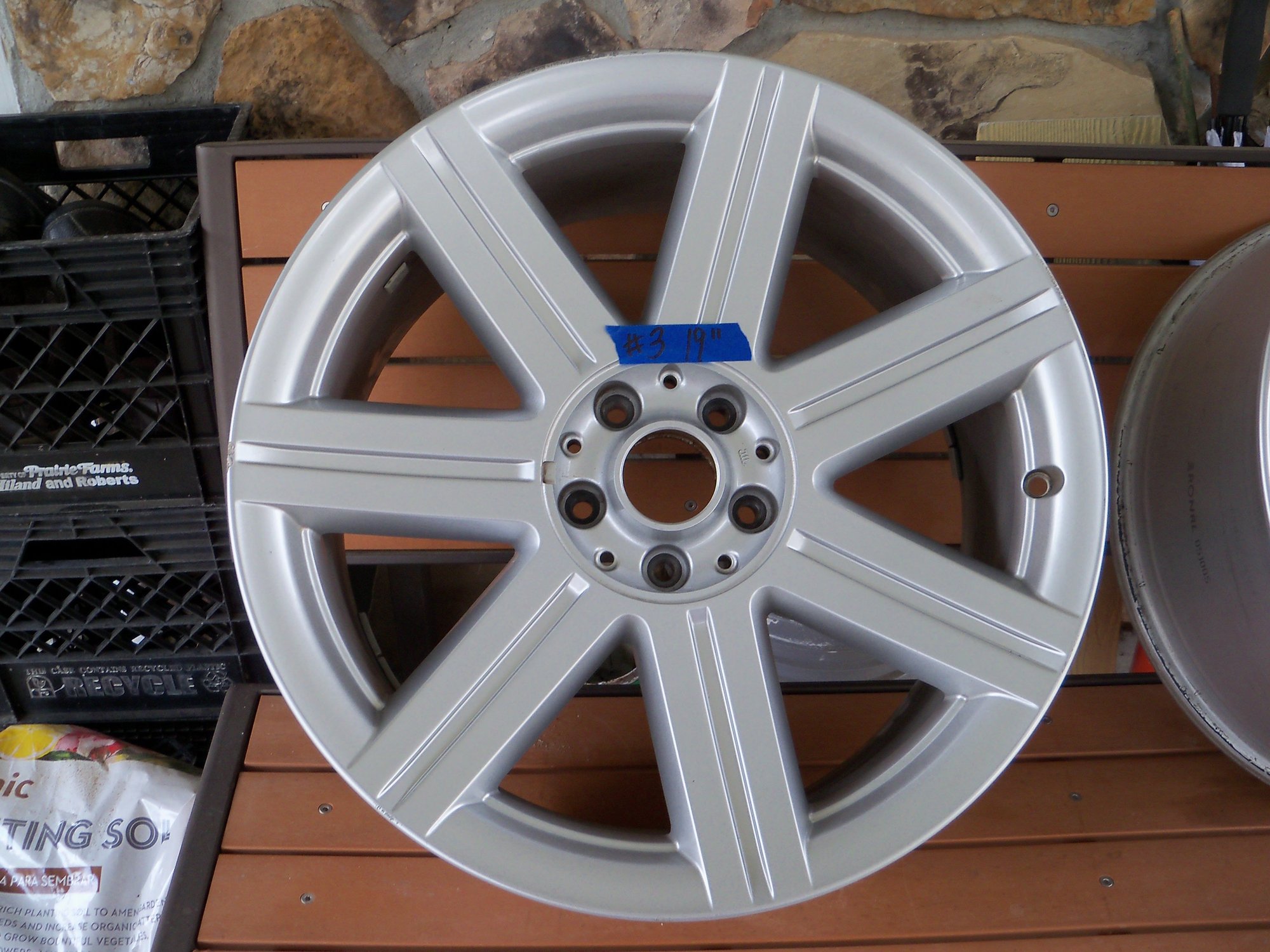 Wheels and Tires/Axles - OEM Rims. Full Set Near Perfect Condition with Caps - Used - 2004 to 2008 Chrysler Crossfire - Powder Springs, GA 30127, United States