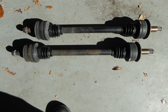 Larger,stronger srt6 axles,, will work on limited and on V8 crossfire