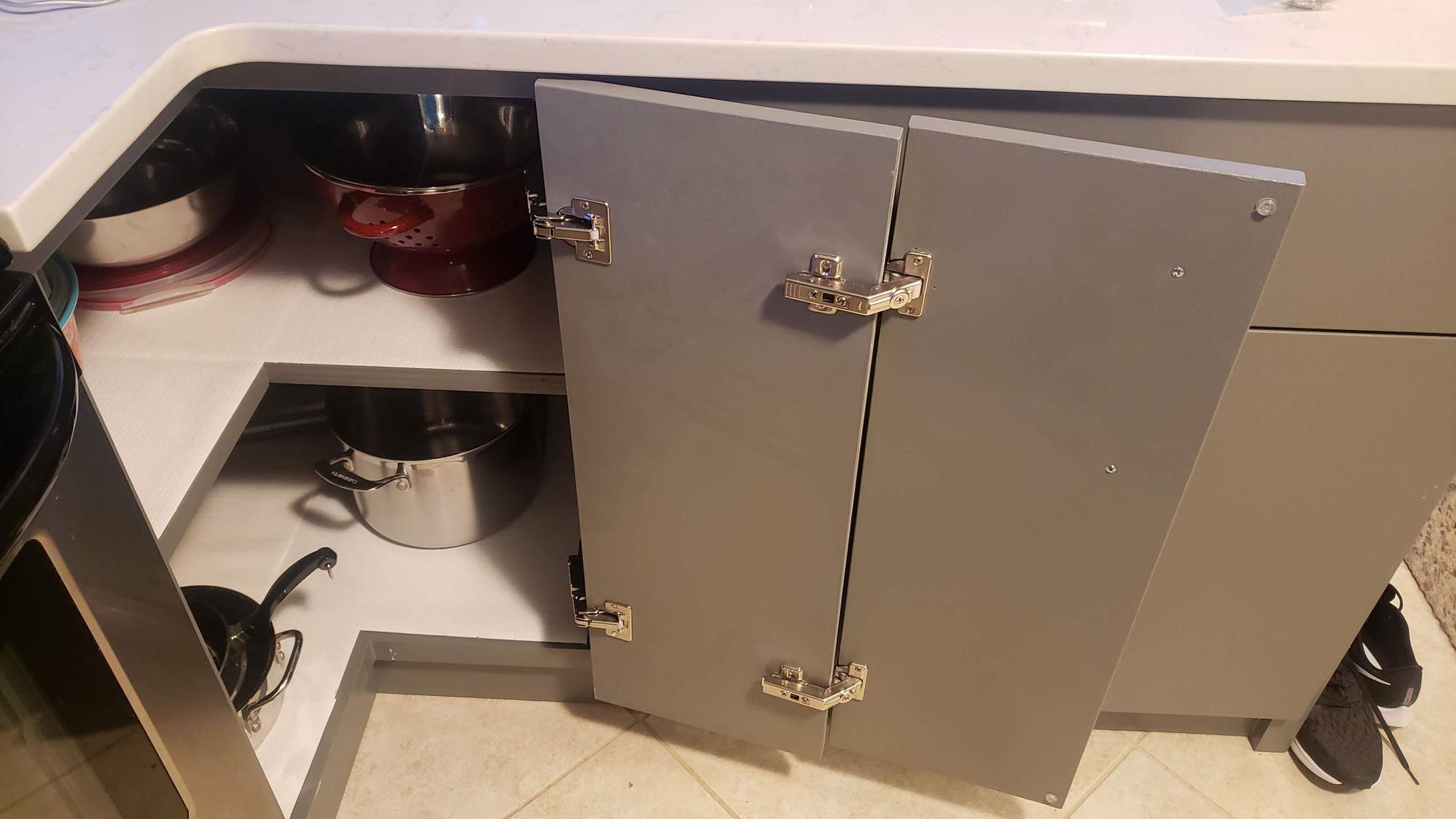 How to fix these corner doors? Community Forums