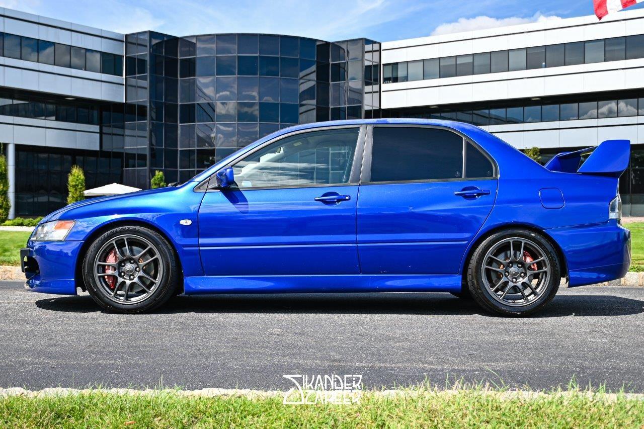 Electric Blue 06 Evo IX GSR w/ minimal modifications