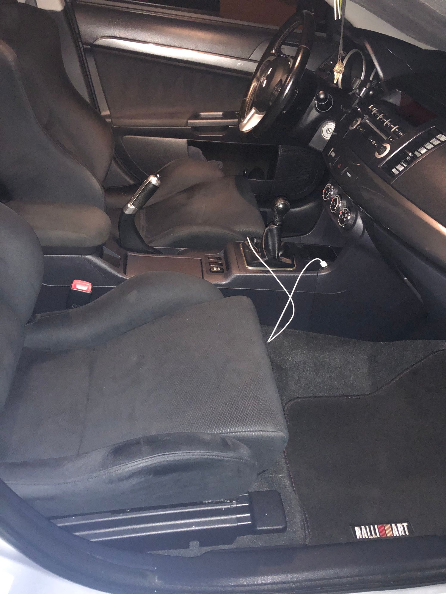 2011 Mitsubishi Lancer Evolution - 2011 Evo x for sale - Used - VIN JA32W8FV7BU043687 - 53,613 Miles - 4 cyl - AWD - Manual - Sedan - Silver - Rancho Palos Verdes, CA 90275, United States