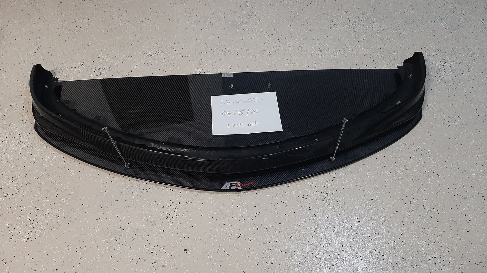 Exterior Body Parts - Do luck style lip/apr splitter combo - Used - 2003 to 2005 Mitsubishi Lancer Evolution - Winnipeg, MB R3R3G3, Canada