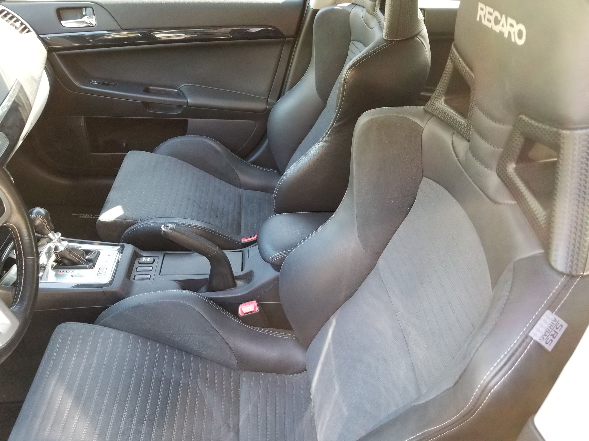 2014 Mitsubishi Lancer Evolution - VT: PB 2014 Evo X MR, Very Low Miles, Excellent Condition - Used - VIN JA32W5FV9EU025176 - 19,175 Miles - 4 cyl - AWD - Automatic - Sedan - Black - Middlebury, VT 05753, United States