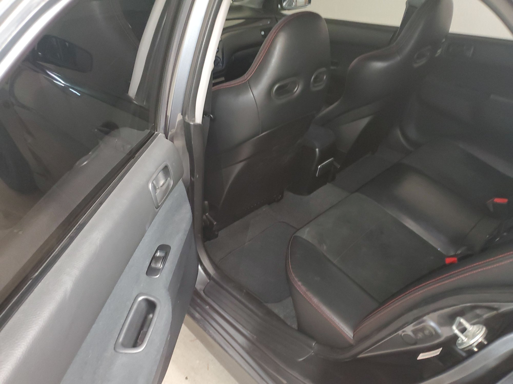 2006 Mitsubishi Lancer Evolution - Fs only. 2006 Evo IX SE 74.5k miles - Used - VIN JA3AH86C96U061800 - 74,500 Miles - 4 cyl - AWD - Manual - Sedan - Gray - Fort Worth, TX 76244, United States