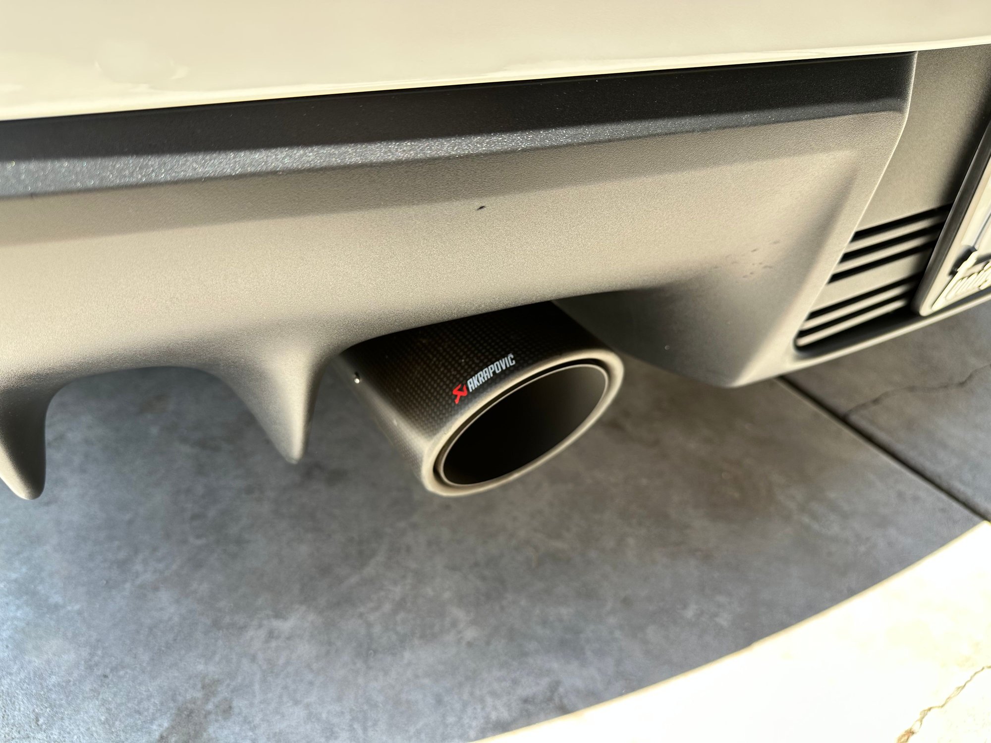2015 Mitsubishi Lancer Evolution - 2015 Evo X FE - Used - VIN JA32W7FV5FU028282 - 13,813 Miles - AWD - Manual - Sedan - White - La Quinta, CA 92253, United States