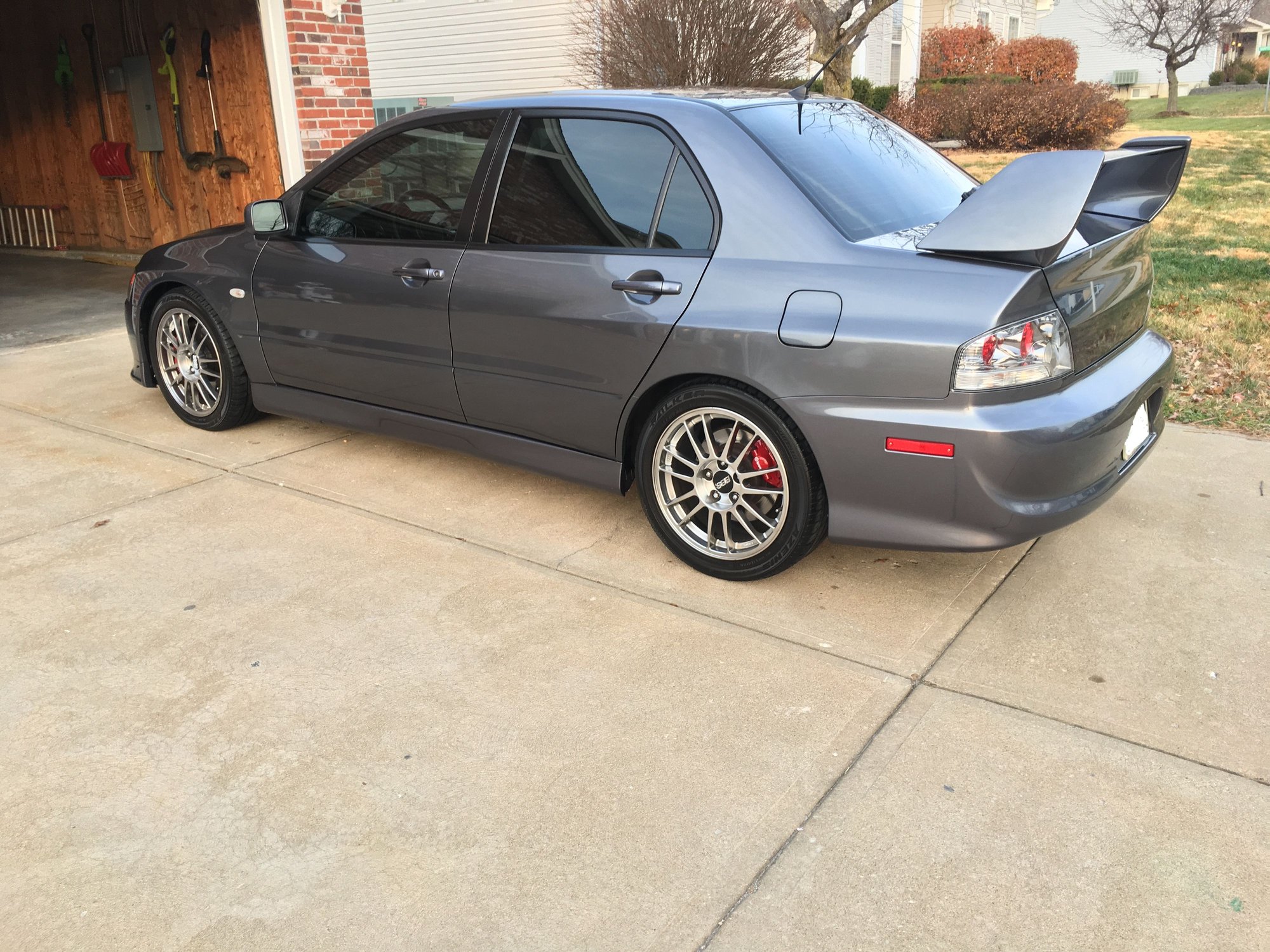 2006 Mitsubishi Lancer Evolution - 2006 Evolution IX SE (147k miles) - No Engine Mods, Garage Kept - Used - VIN JA3AH86CX6U066651 - 147,000 Miles - 4 cyl - AWD - Manual - Sedan - Gray - Wentzville, MO 63385, United States