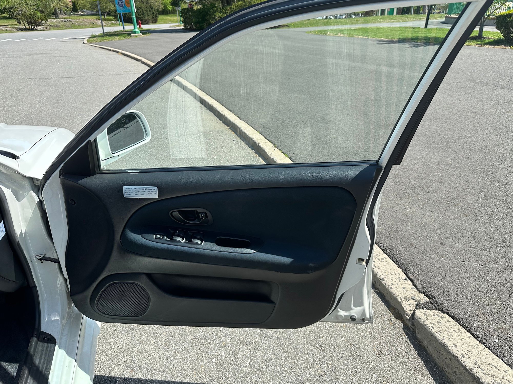 1998 Mitsubishi Lancer Evolution - 1998 Mitsubishi Lancer Evolution V GSR LOW MILEAGE - Used - VIN CP9A-0002670 - 36,800 Miles - 4 cyl - AWD - Manual - Sedan - White - Rye, NY 10580, United States