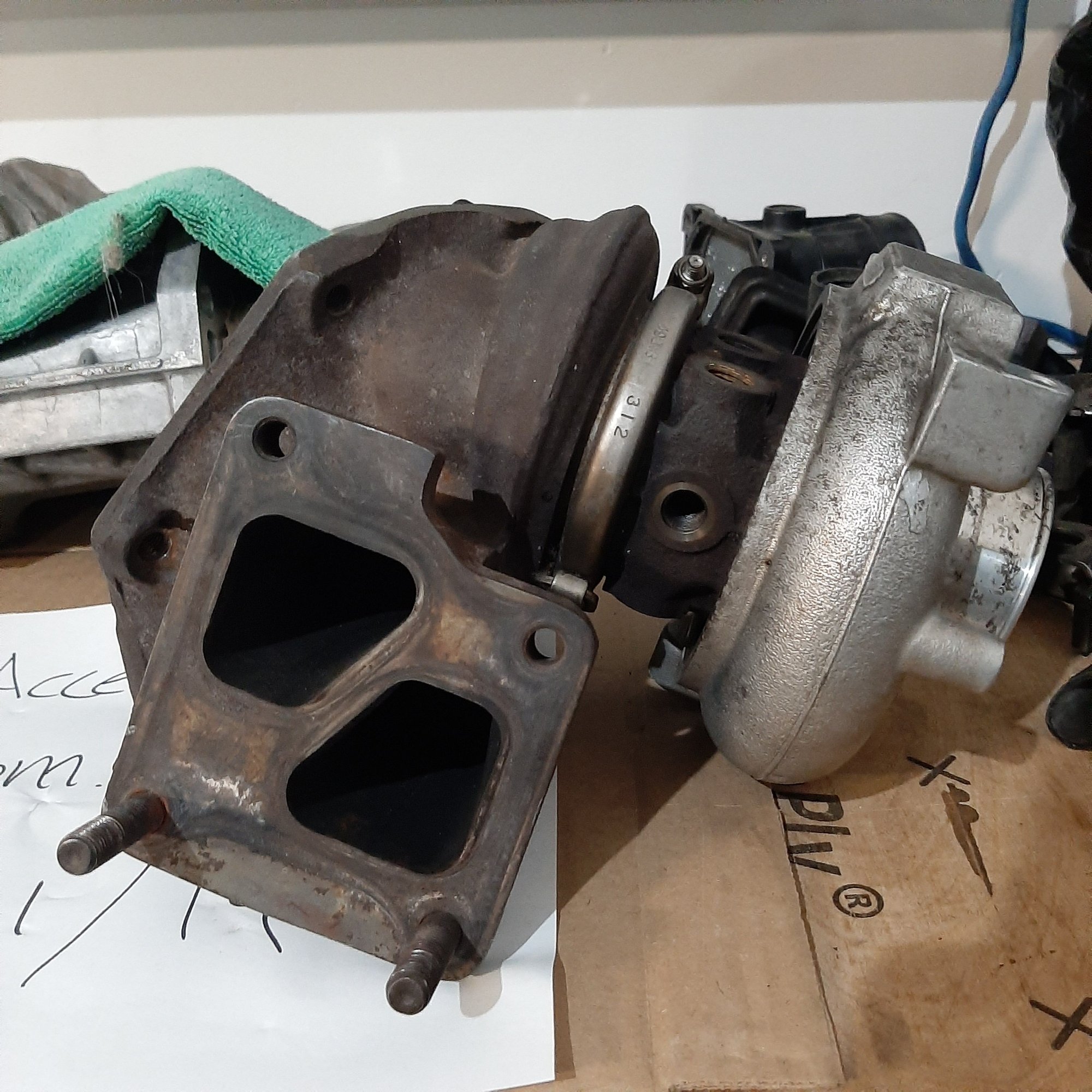 Engine - Intake/Fuel - Evo VIII Turbo - Used - 2003 to 2006 Mitsubishi Lancer Evolution - Winnipeg, MB R3R3G3, Canada