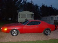 charger 001