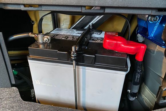 Energizer AGM battery (Group 35) installed in Evo X.