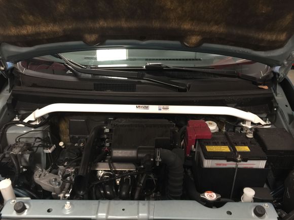 UR front upper shock Tower brace