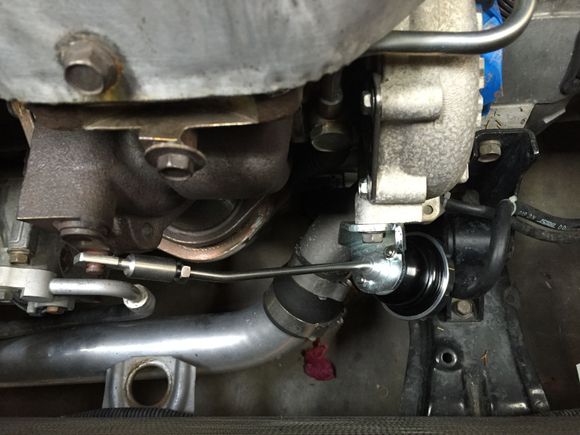 Turbosmart actuator installed on HKS GT 7460.