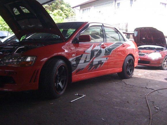 18x9.5 Rota Wheels. Doesn't Fit...!! :'(