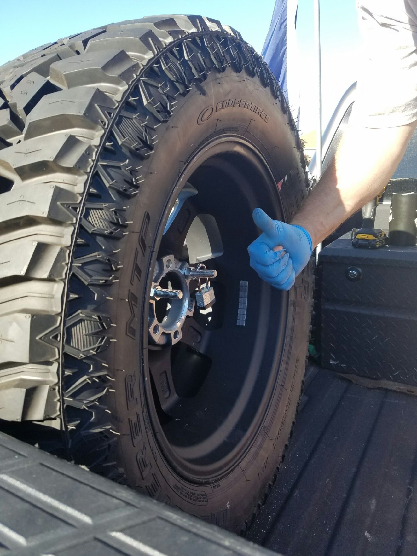 35" spare tire install in the bed Ford F150 Forum Community of Ford Truck Fans