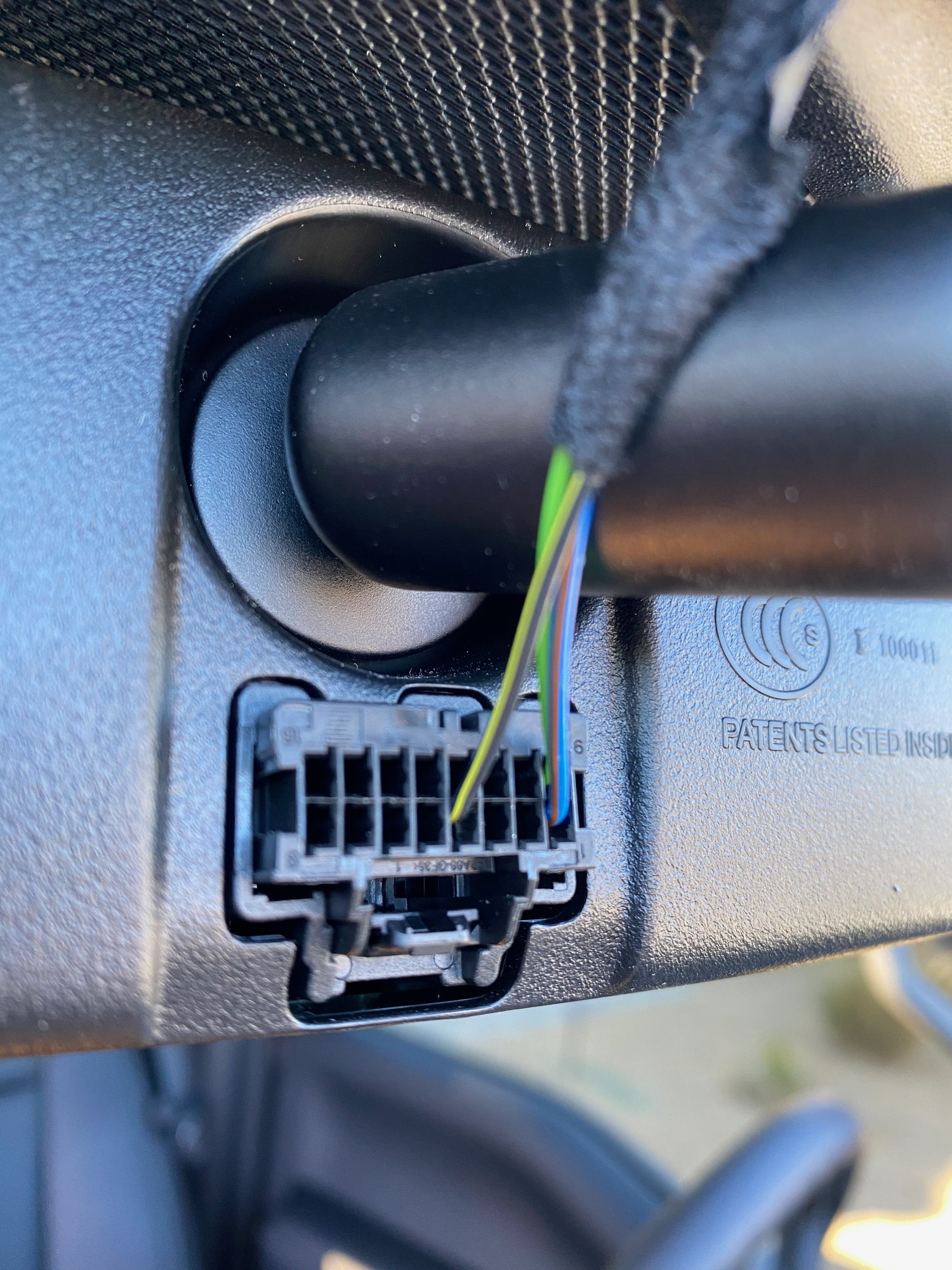 2020 F150-Lariat Rearview Mirror Wiring (for Radar Mirror Tap) - Ford