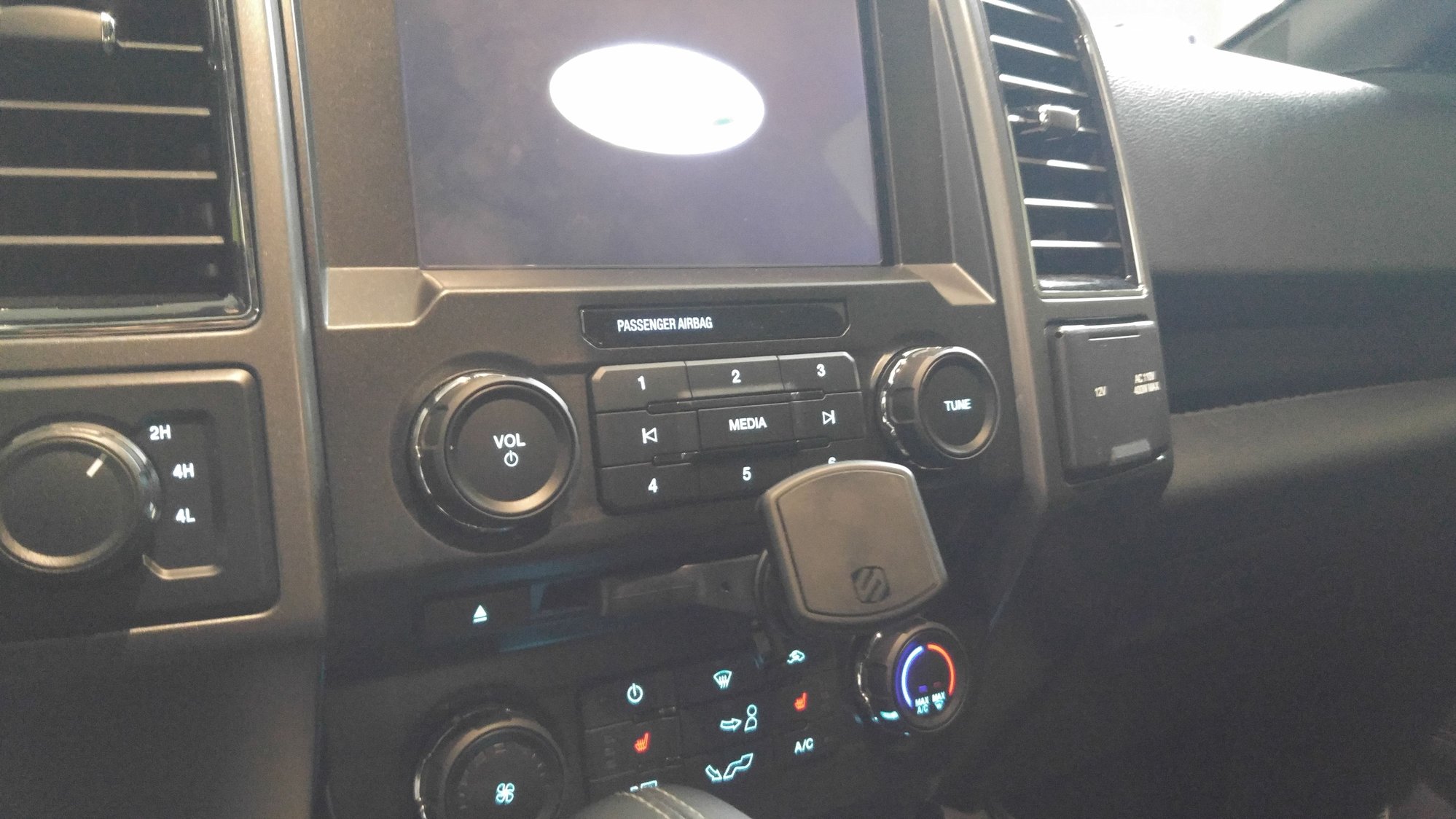 Best Cell Phone holder for the F150 - Page 9 - Ford F150 Forum - Community  of Ford Truck Fans