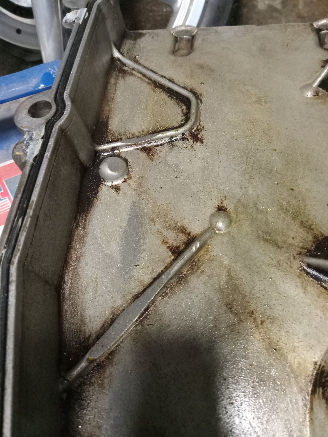 03 F150 5.4l timing chains hitting the inside of timing cover... Ford