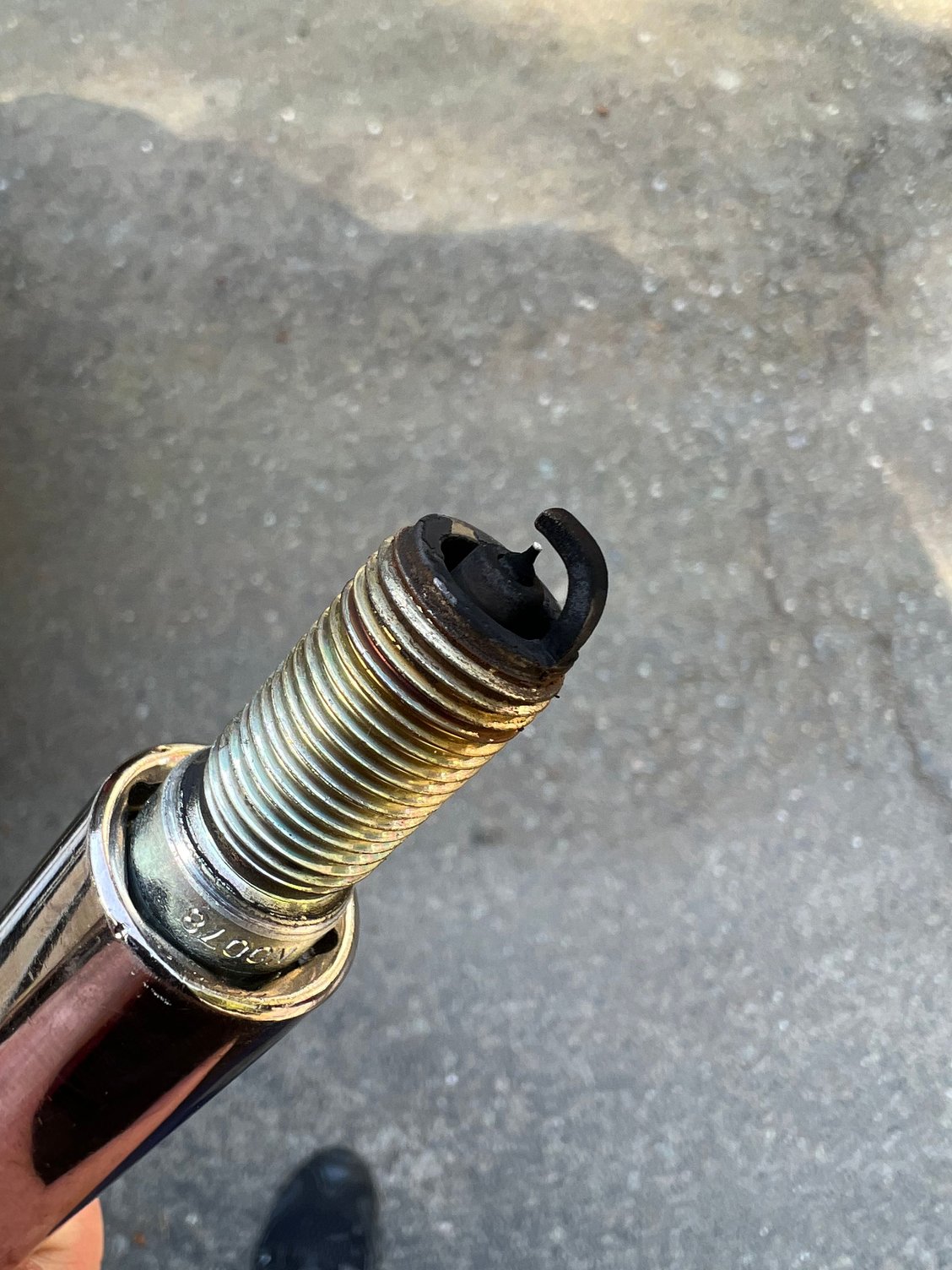 All 6 Plugs carbon fouled? Ford F150 Forum Community of Ford Truck Fans