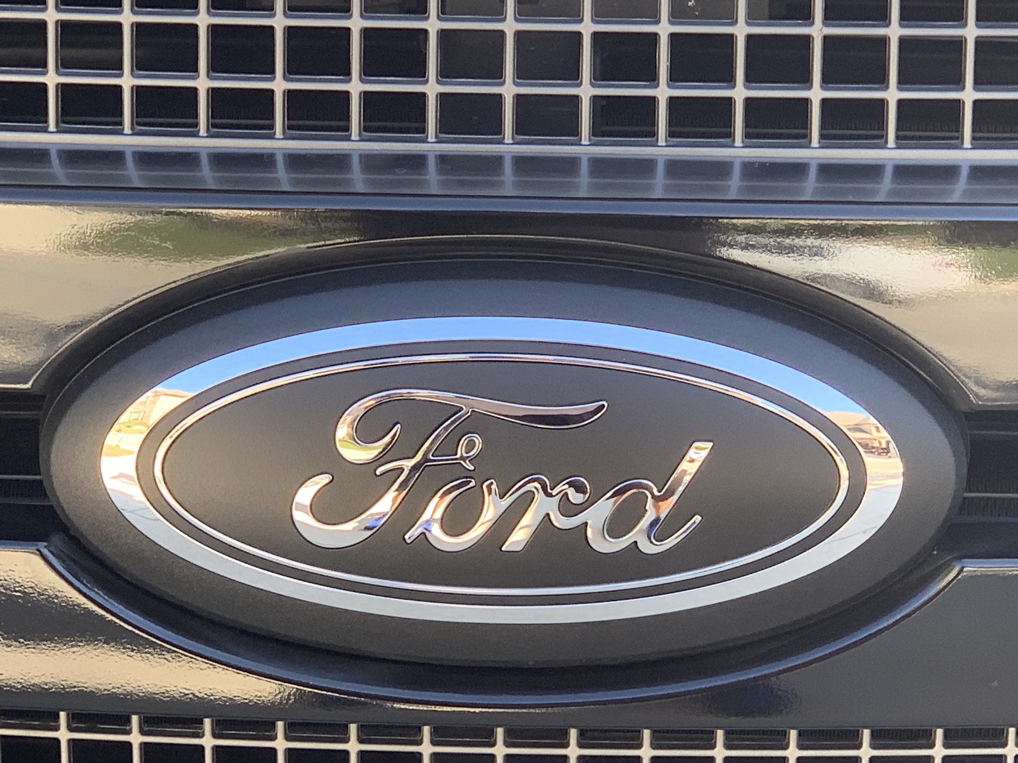 Black Ford Emblem F150