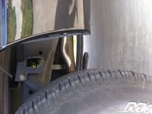 if you look close you can see it through the gap in the tire well, maybe when these 22s get on there they will hide it