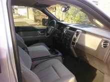 Front Seat - Stone Interior, Captain Chairs
