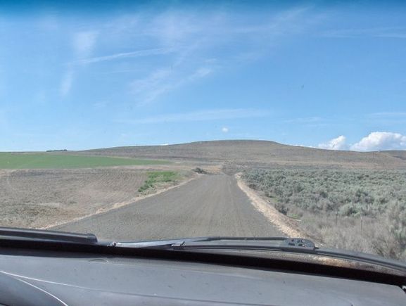 towing trailer down better 'road' guided by GPS