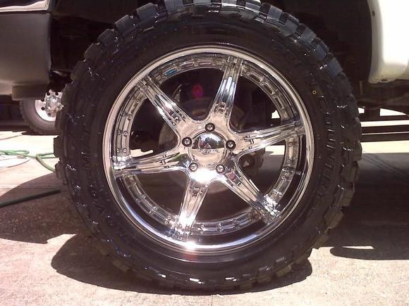 22" chrome liqid metal wingman's