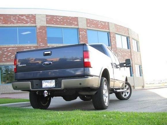 06 Lariat... w/ Bilstein 5100s, Firestone Ride-Rites, Magnaflo, '08 Trailer Tow mirros