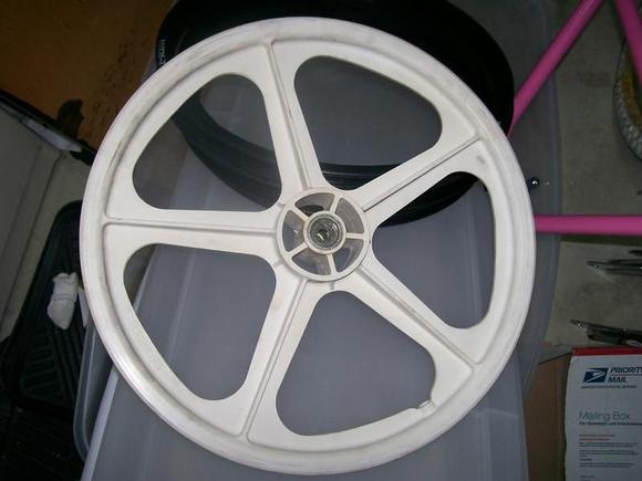 Tuff(Front)